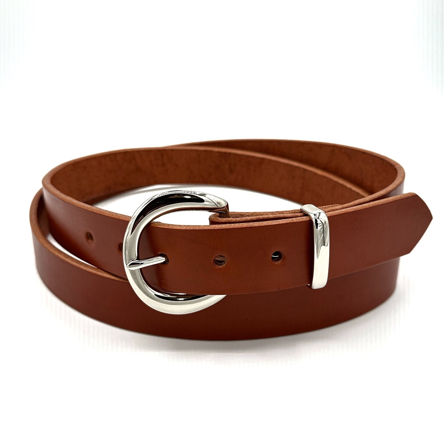 Ladies leather belt